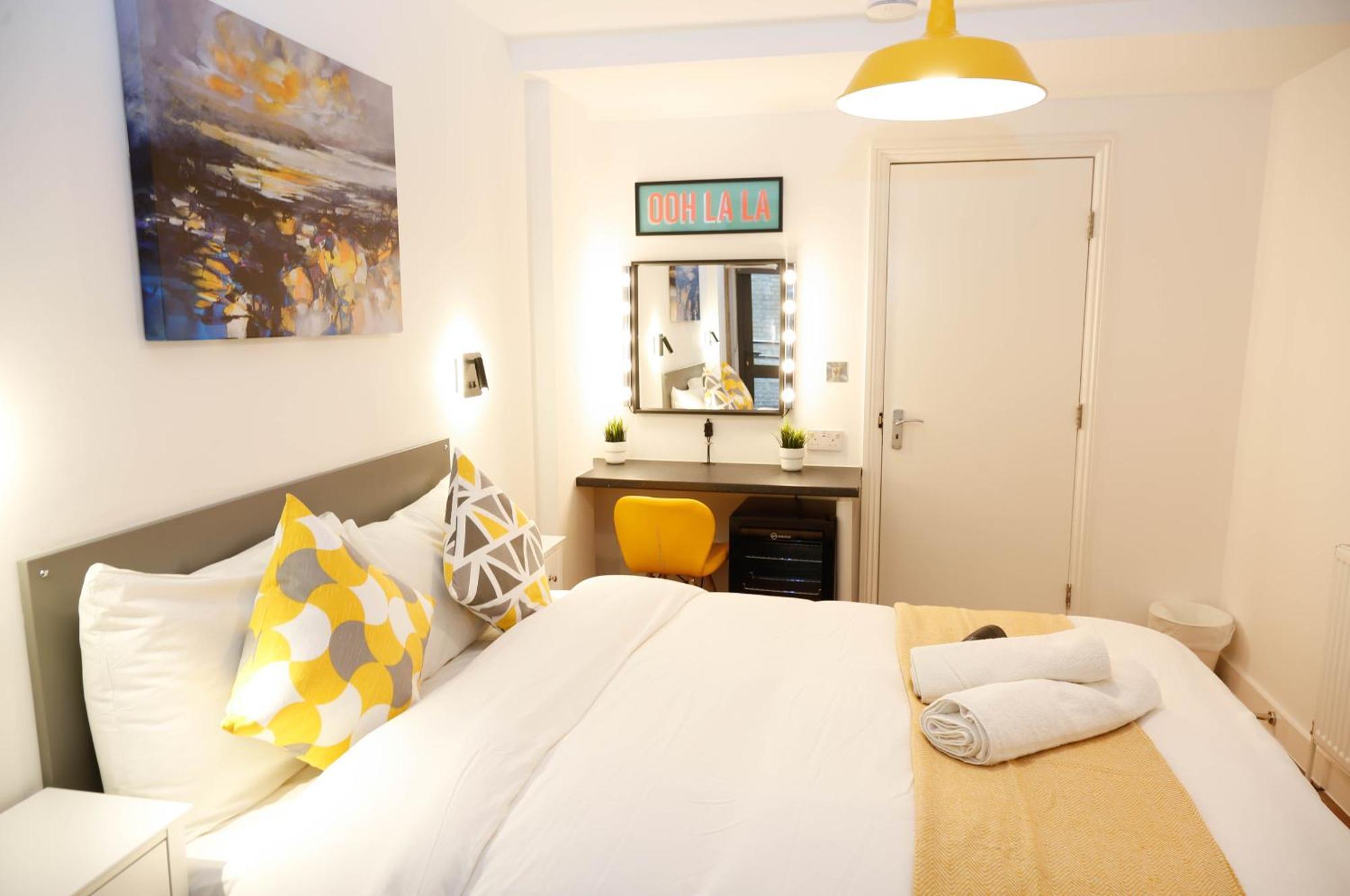 New Luxury Rooms In The Heart Of London Next To Shops, Cafes, Bars & Metro With Shared Bathrooms Kültér fotó