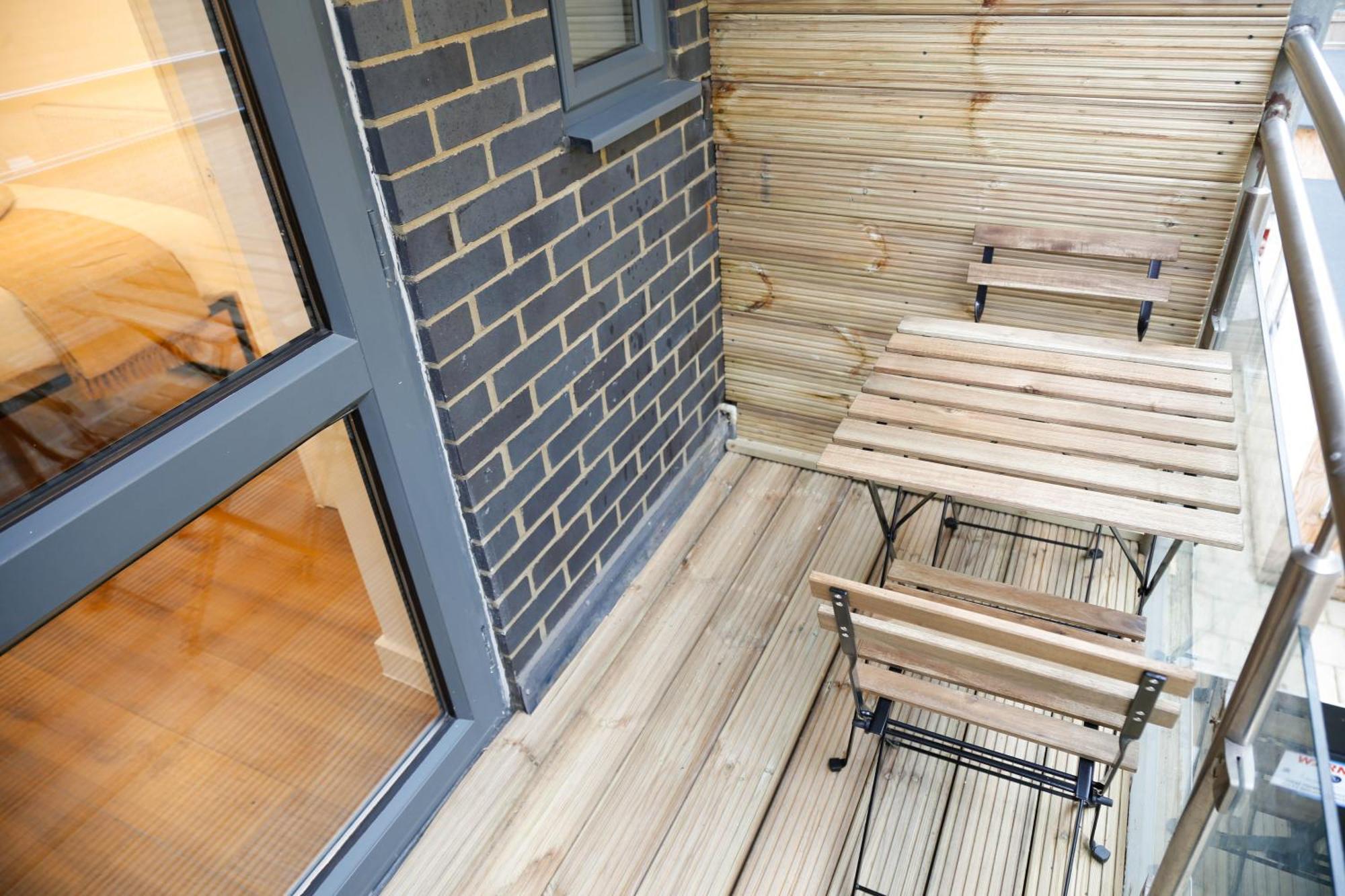 New Luxury Rooms In The Heart Of London Next To Shops, Cafes, Bars & Metro With Shared Bathrooms Kültér fotó