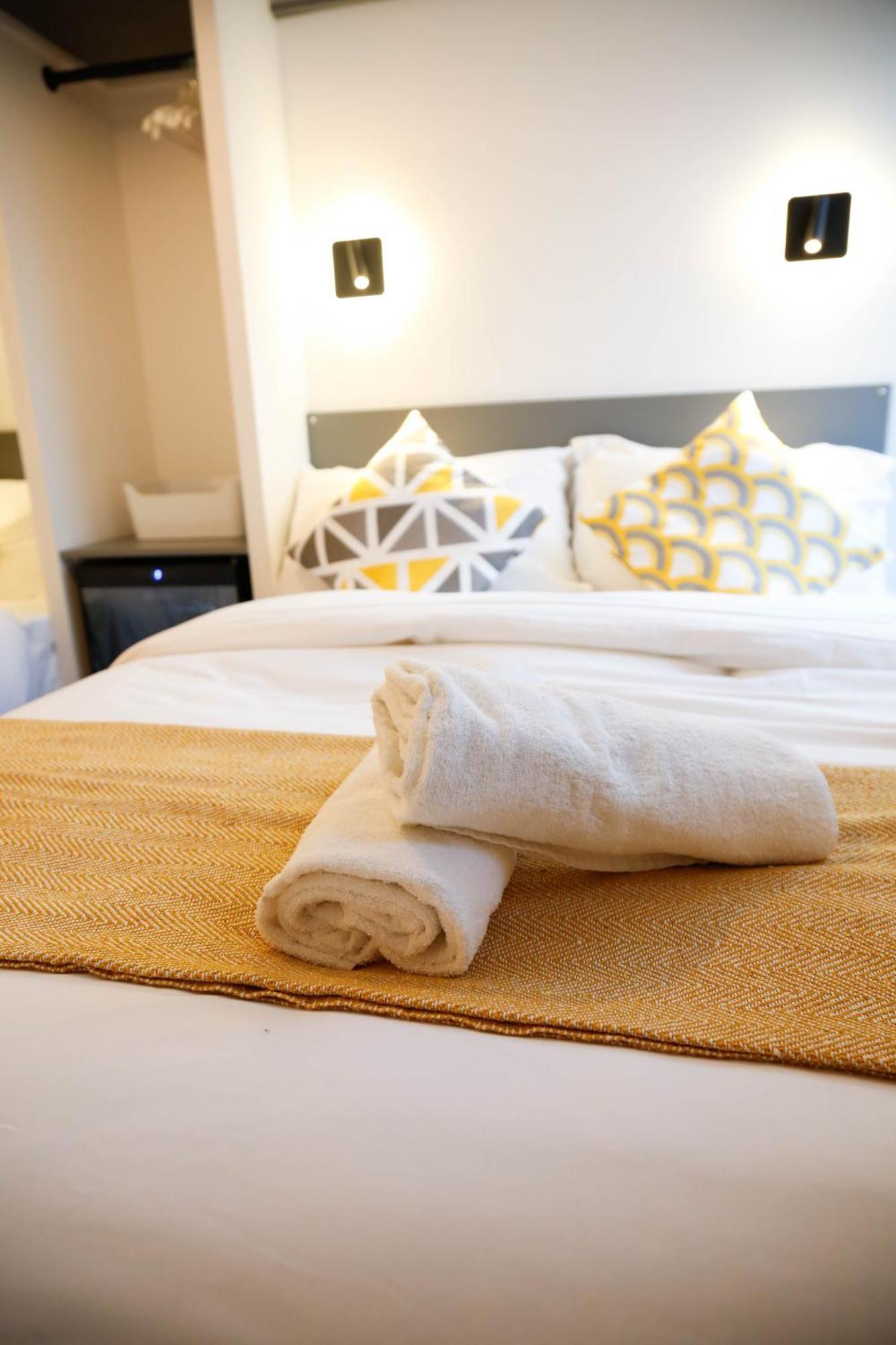 New Luxury Rooms In The Heart Of London Next To Shops, Cafes, Bars & Metro With Shared Bathrooms Kültér fotó