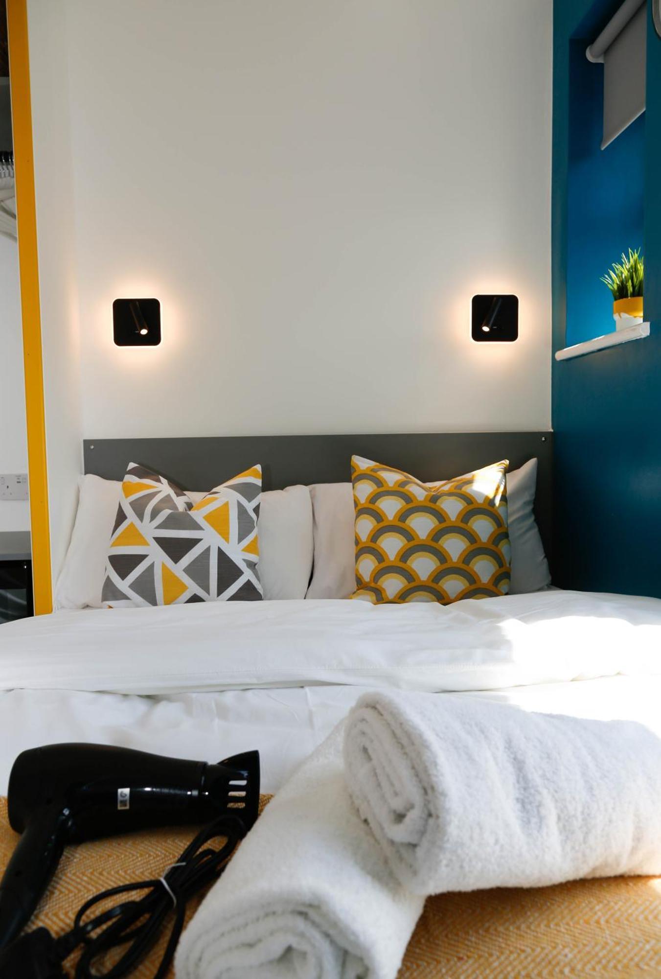 New Luxury Rooms In The Heart Of London Next To Shops, Cafes, Bars & Metro With Shared Bathrooms Kültér fotó