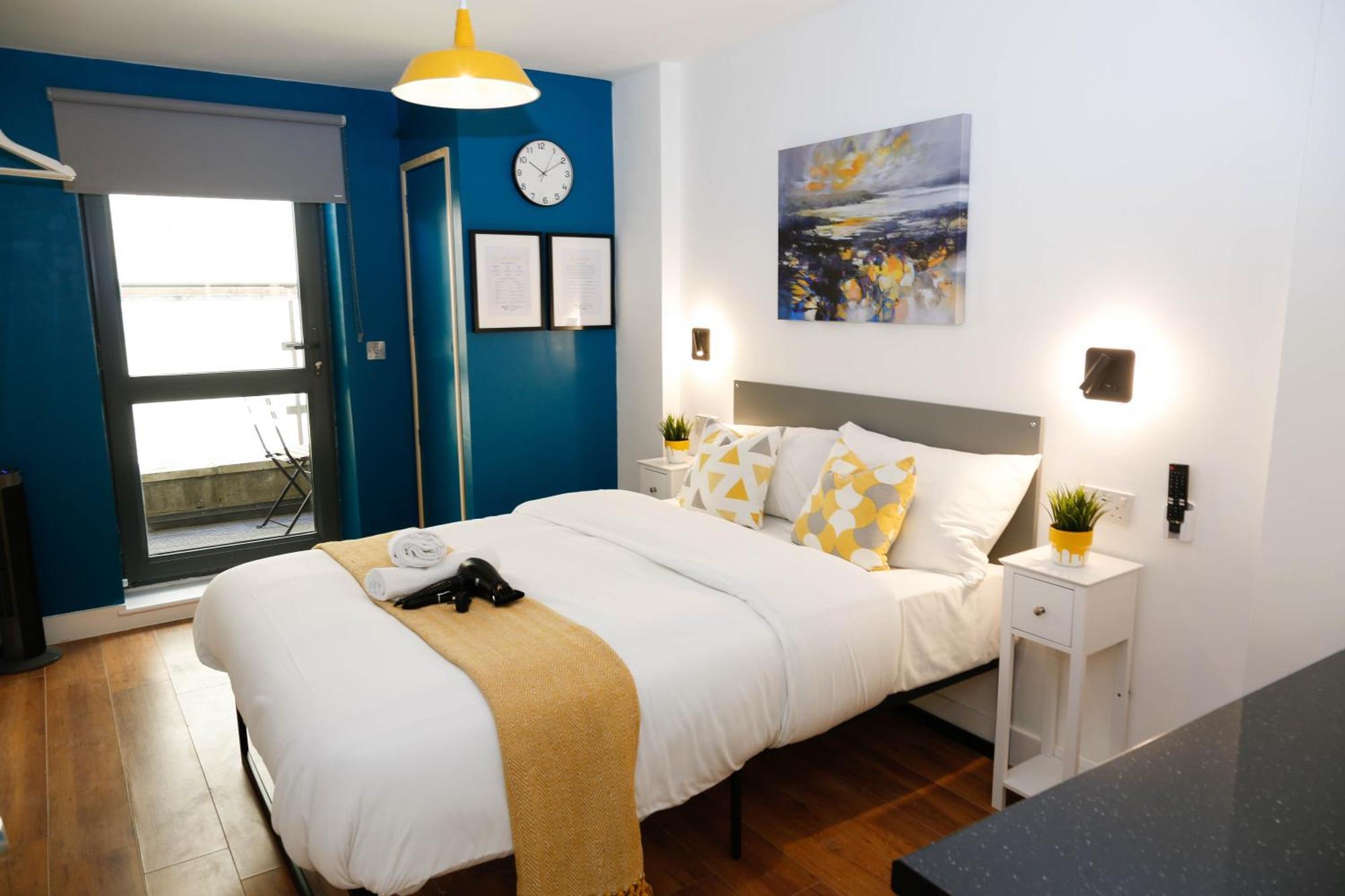 New Luxury Rooms In The Heart Of London Next To Shops, Cafes, Bars & Metro With Shared Bathrooms Kültér fotó