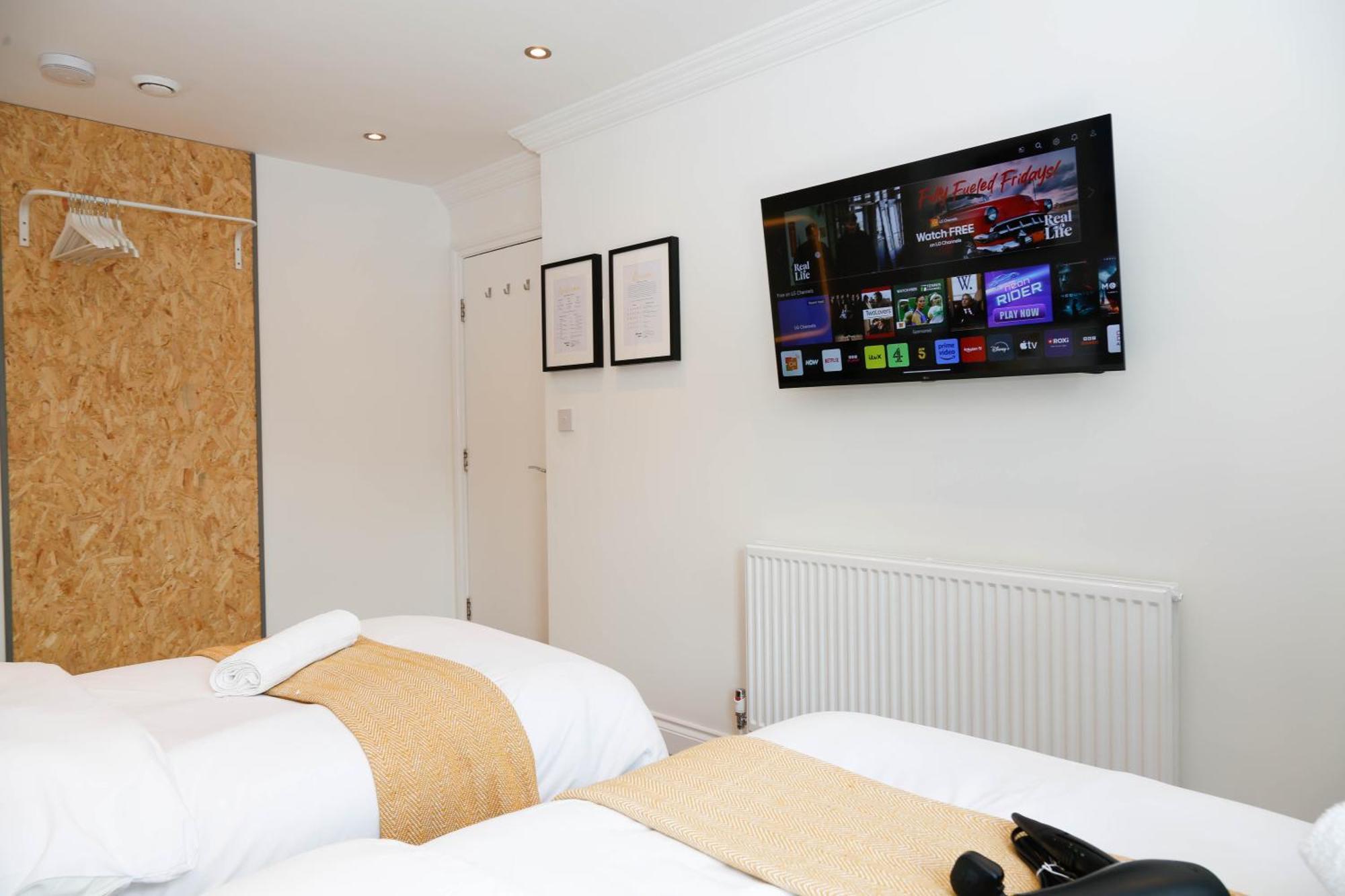 New Luxury Rooms In The Heart Of London Next To Shops, Cafes, Bars & Metro With Shared Bathrooms Kültér fotó