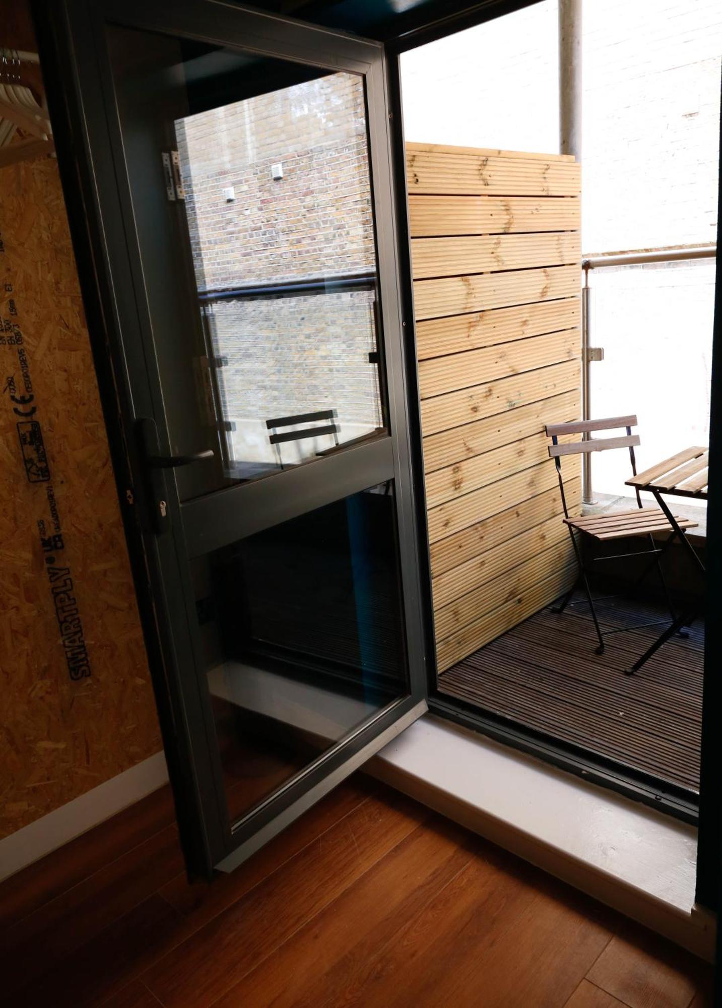 New Luxury Rooms In The Heart Of London Next To Shops, Cafes, Bars & Metro With Shared Bathrooms Kültér fotó